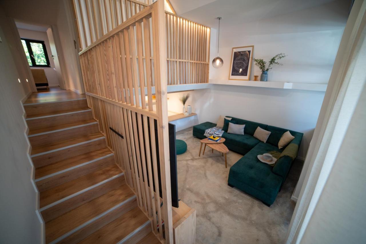 Loft Studios Артемида Екстериор снимка